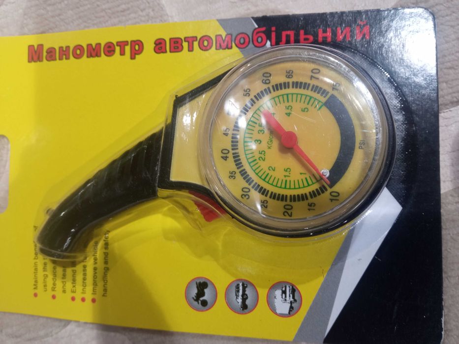 Манометр автомобильный