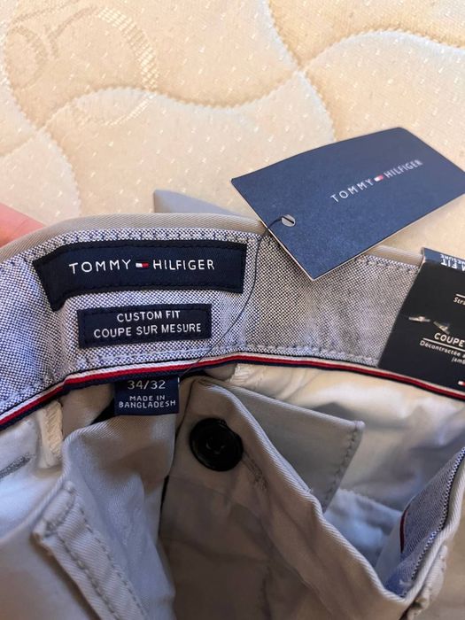 Чіноси Tommy Hilfiger
