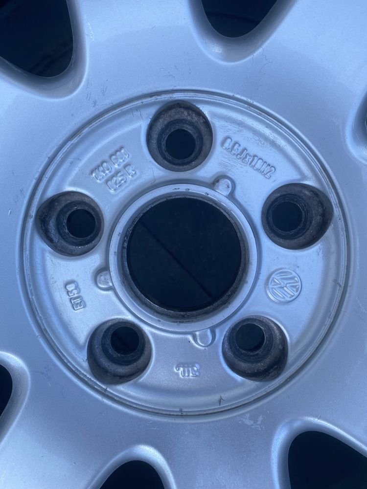 Диски Volkswagen VW VAG 5 112 R16 et 50 цо 57.1