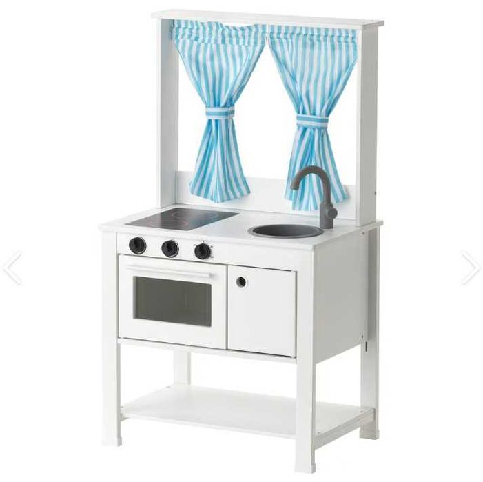 Cozinha IKEA para criança