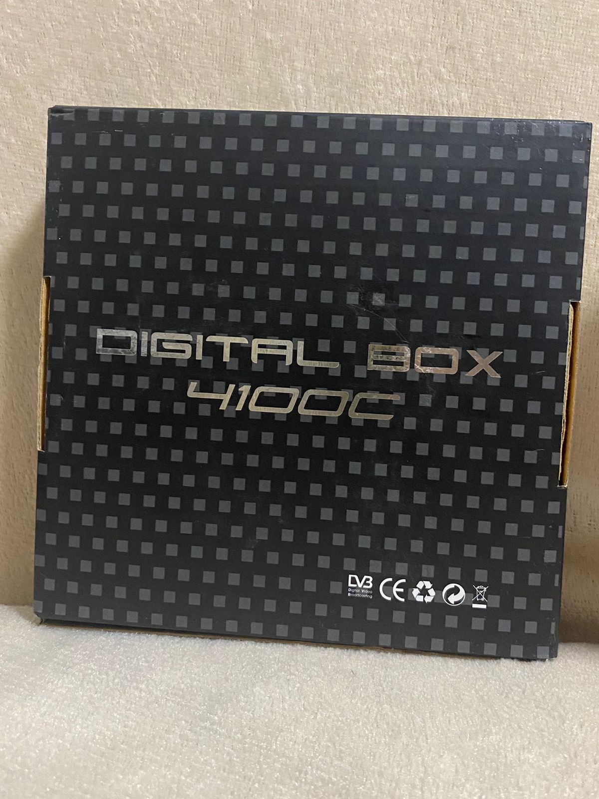 Тюнер Digital box 4100C