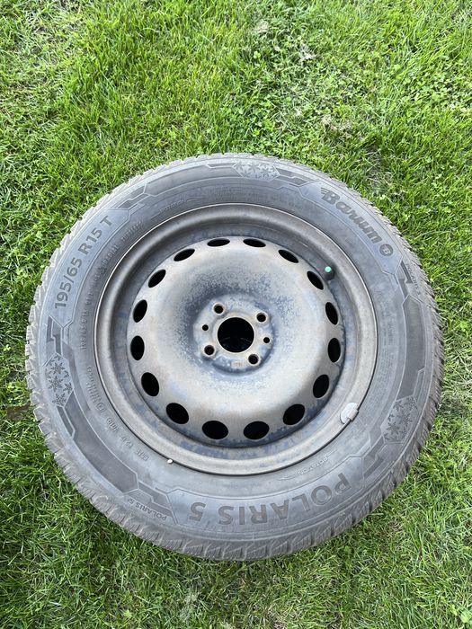 Opony zimowe z felgami 195/65/R15 Nexen Barum komplet kół