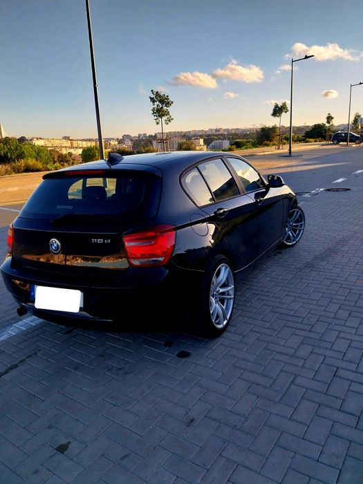 Serie Bmw 116D 2012