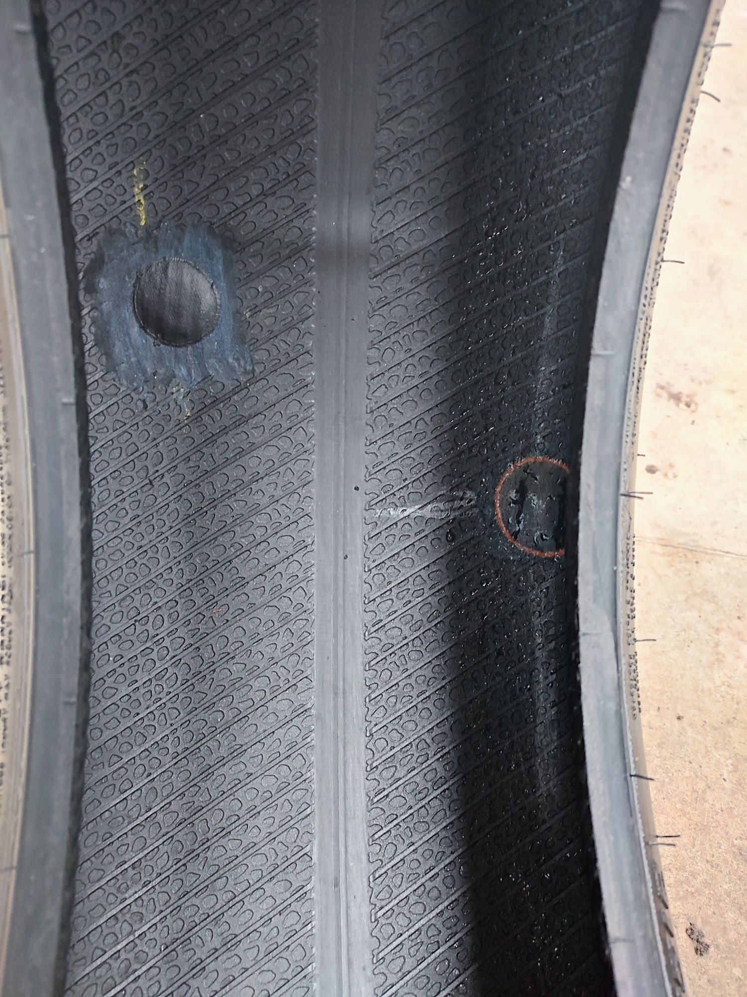 Triangle Snow Lion 215/60 R16