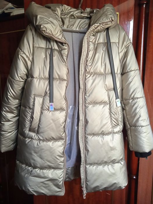 Куртка зимняя для девочки 146см