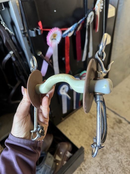 Wędzidło pelham Beris dlugie czanki