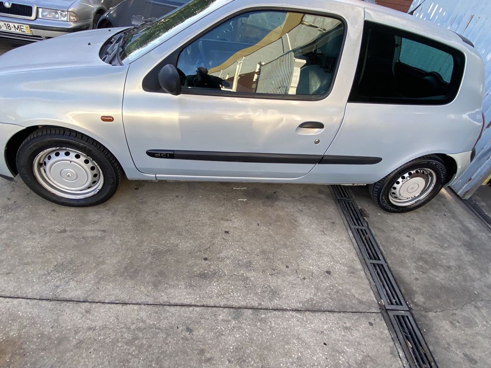 Renault clio 1500 dci comercial