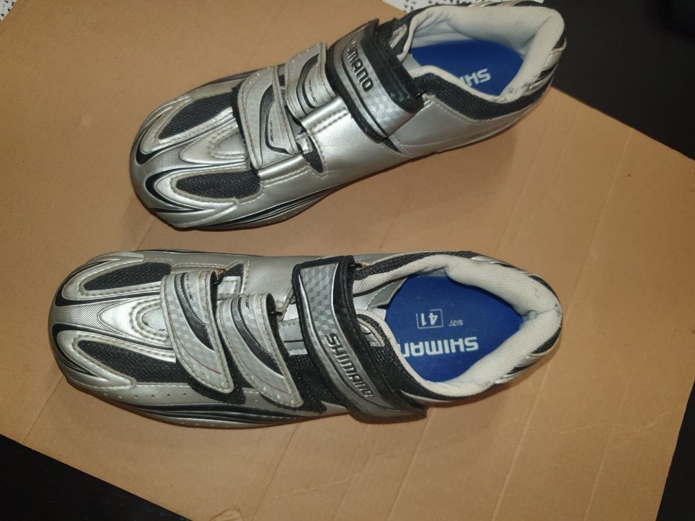 Sapatos estrada n41