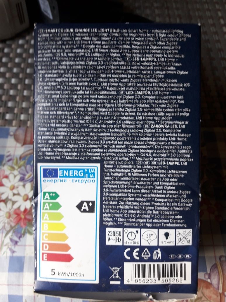 Żarówka LED Smart colour change light bulb smartfon livarno Lux