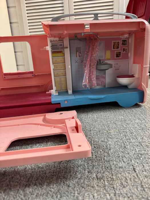 Kamper Barbie i lalka