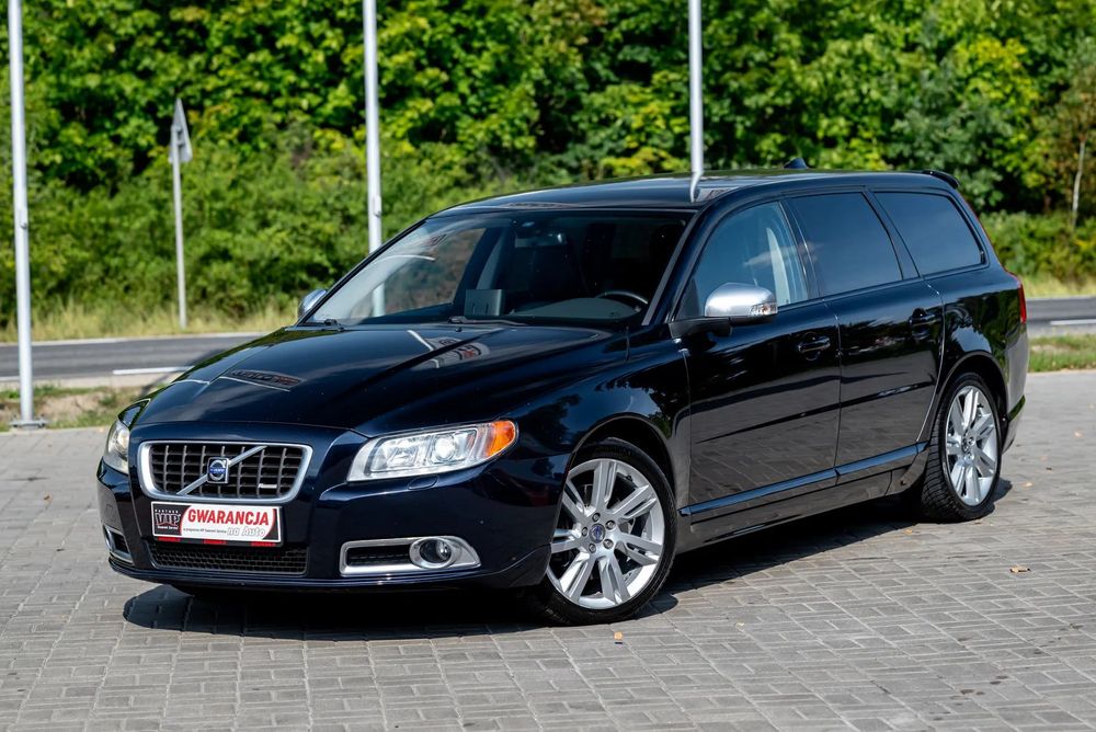 Volvo V70 R-DESIGN 2.4D 185Ps Automat 4x4 XENONY Skóra Navi Bezwypadkowy