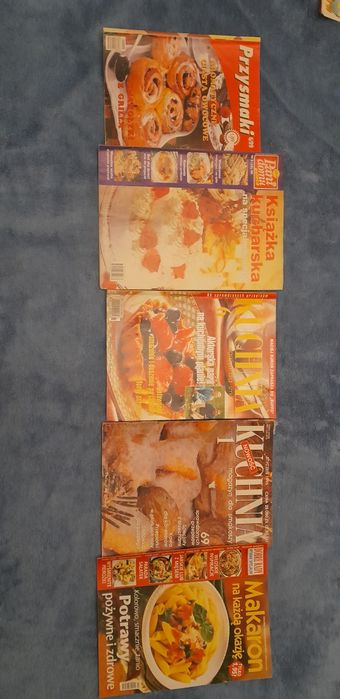 Zestaw gazet o gotowaniu