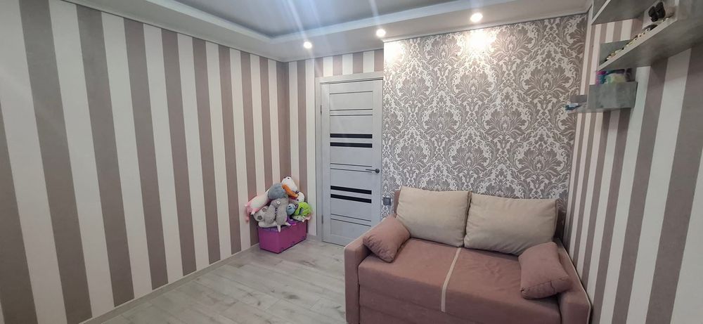 Продам 3 кімнатну квартиру