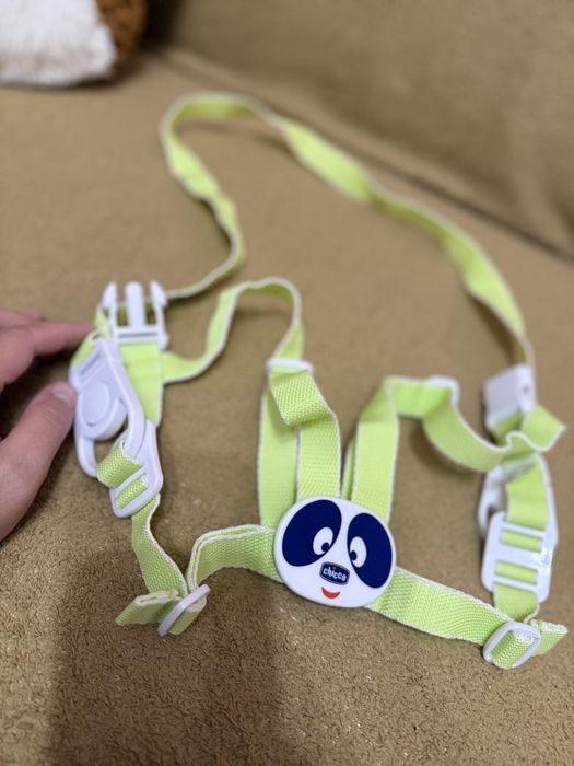 Ходунки, віжки дитячі Chicco