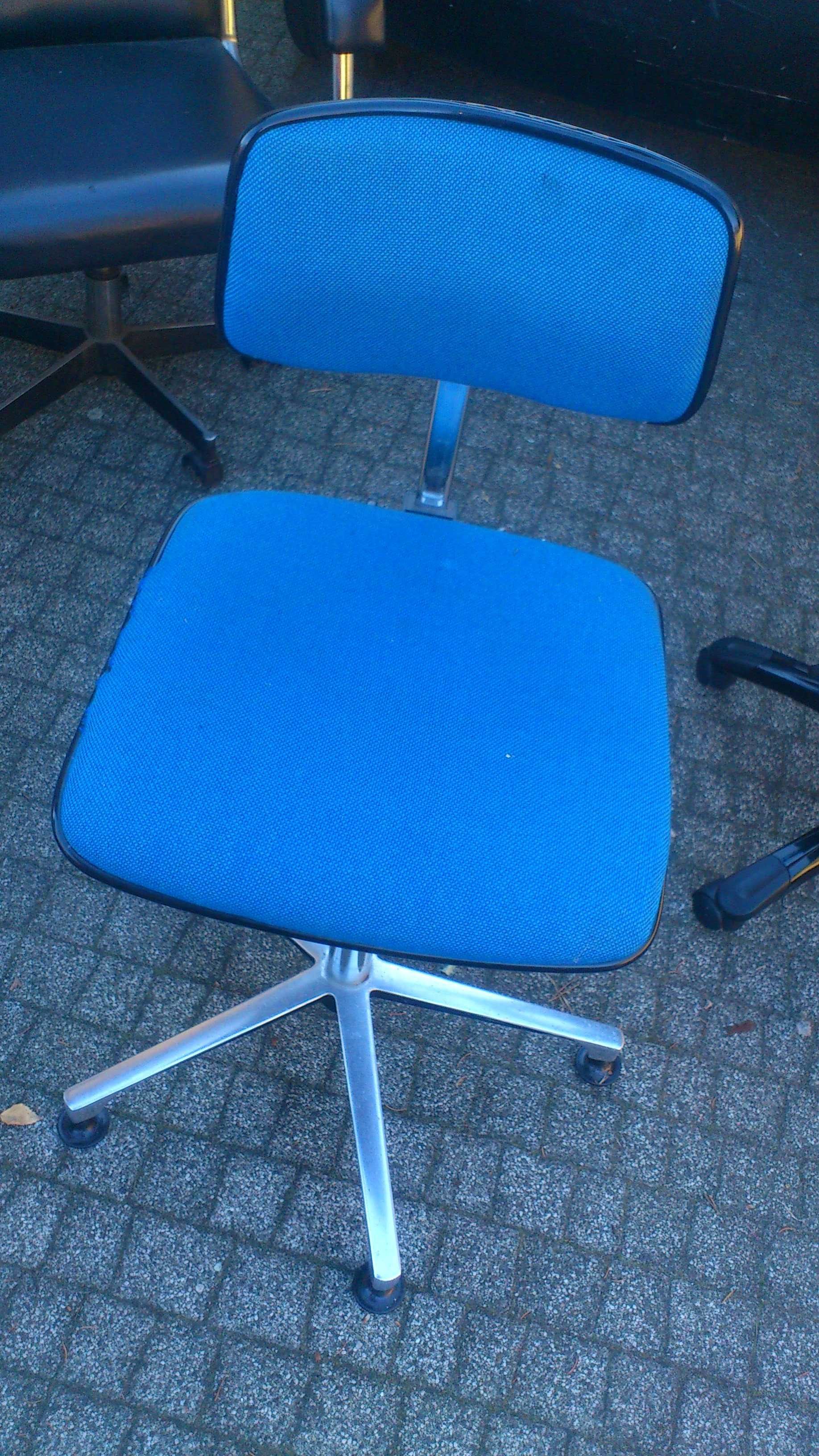 krzesło fotel biurowy obrotowy PRL wiatrak wentylator vintage