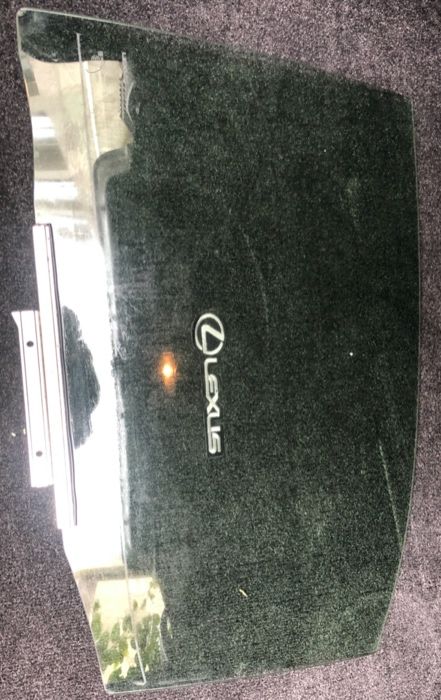 скло стекло Lexus is 250, 2014 року