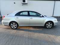 Toyota Avensis 2.0 D-4D 116 KM