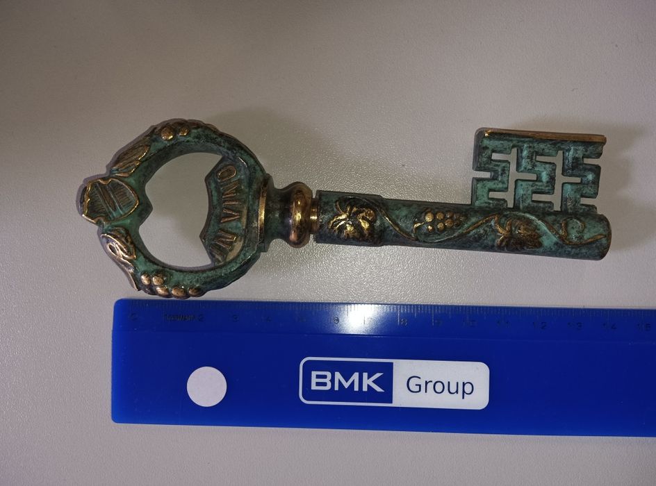 Ключ - штопор литьё бронза