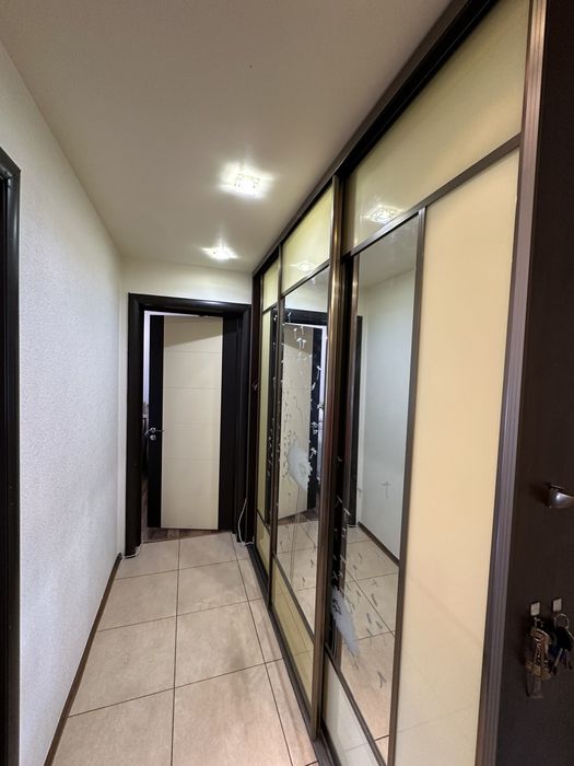 Продам 2кв Виставка  5/9,50м 54000₴ Без АгенскихТерміново