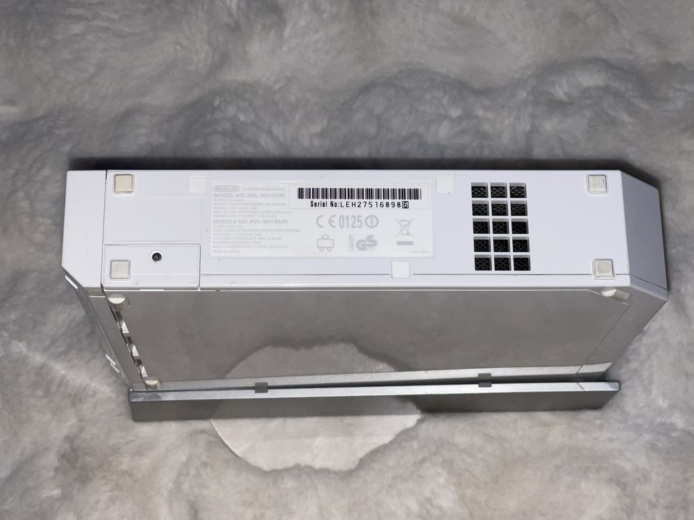 Nintendo Wii biała konsola pady gry kable ładny zestaw