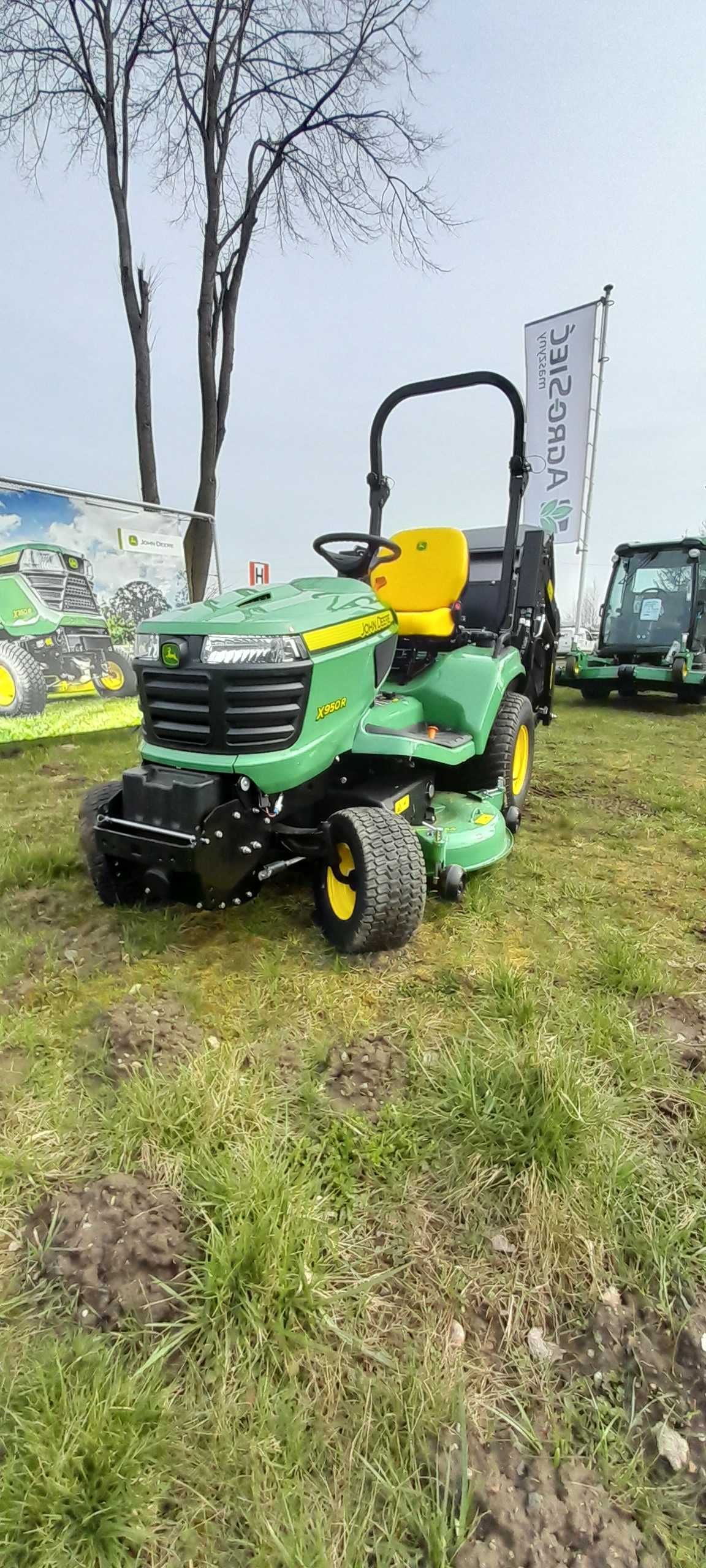 Kosiarka profesjonalna John Deere x950R diesel wysoki wysyp 190 cm