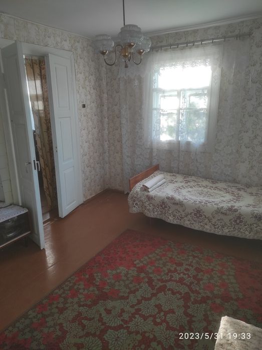 Продам будинок в селі (13км до Острога/22км до Нетішина)