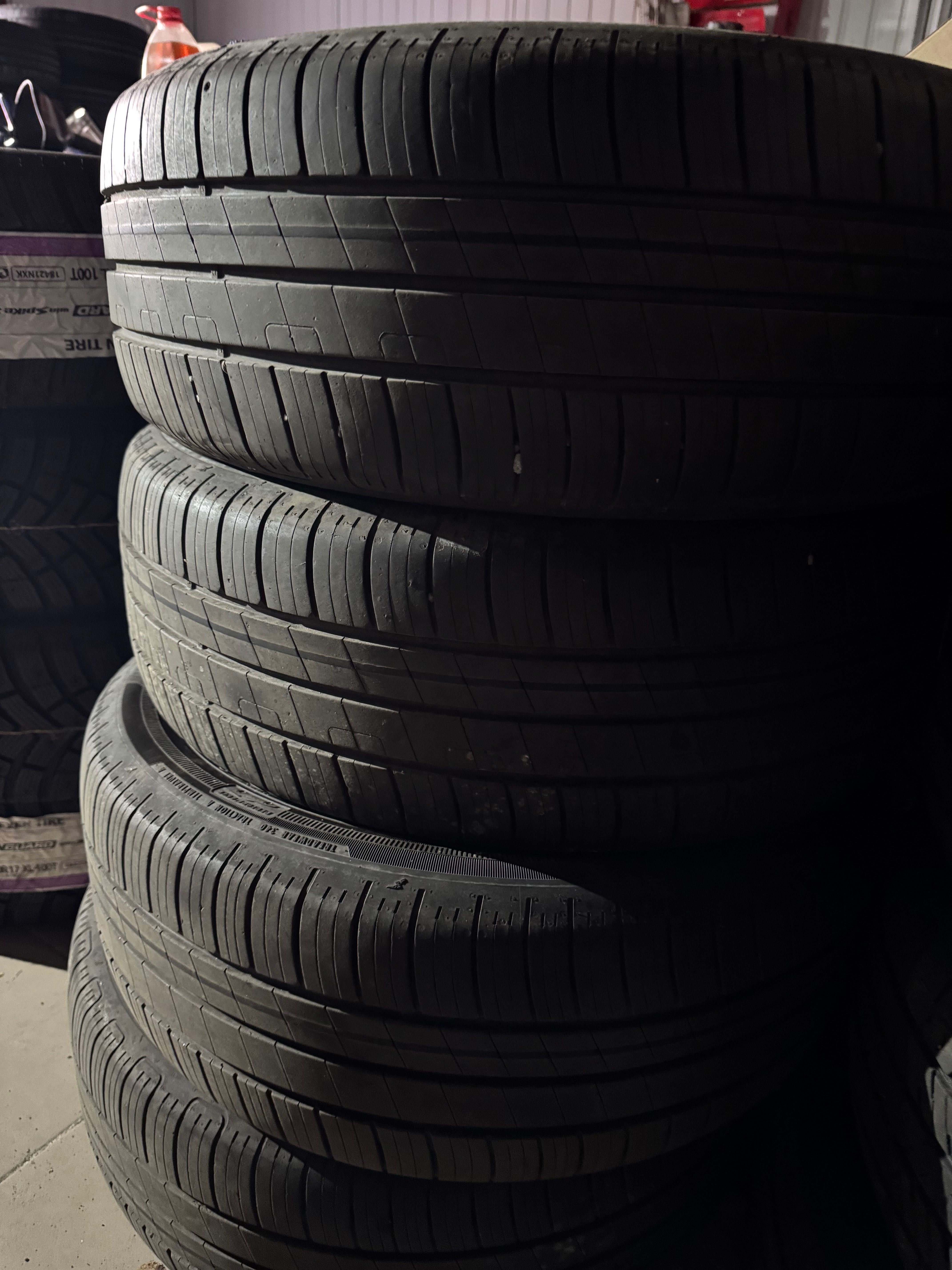 205/55R17 Goodyear шини літні 4шт