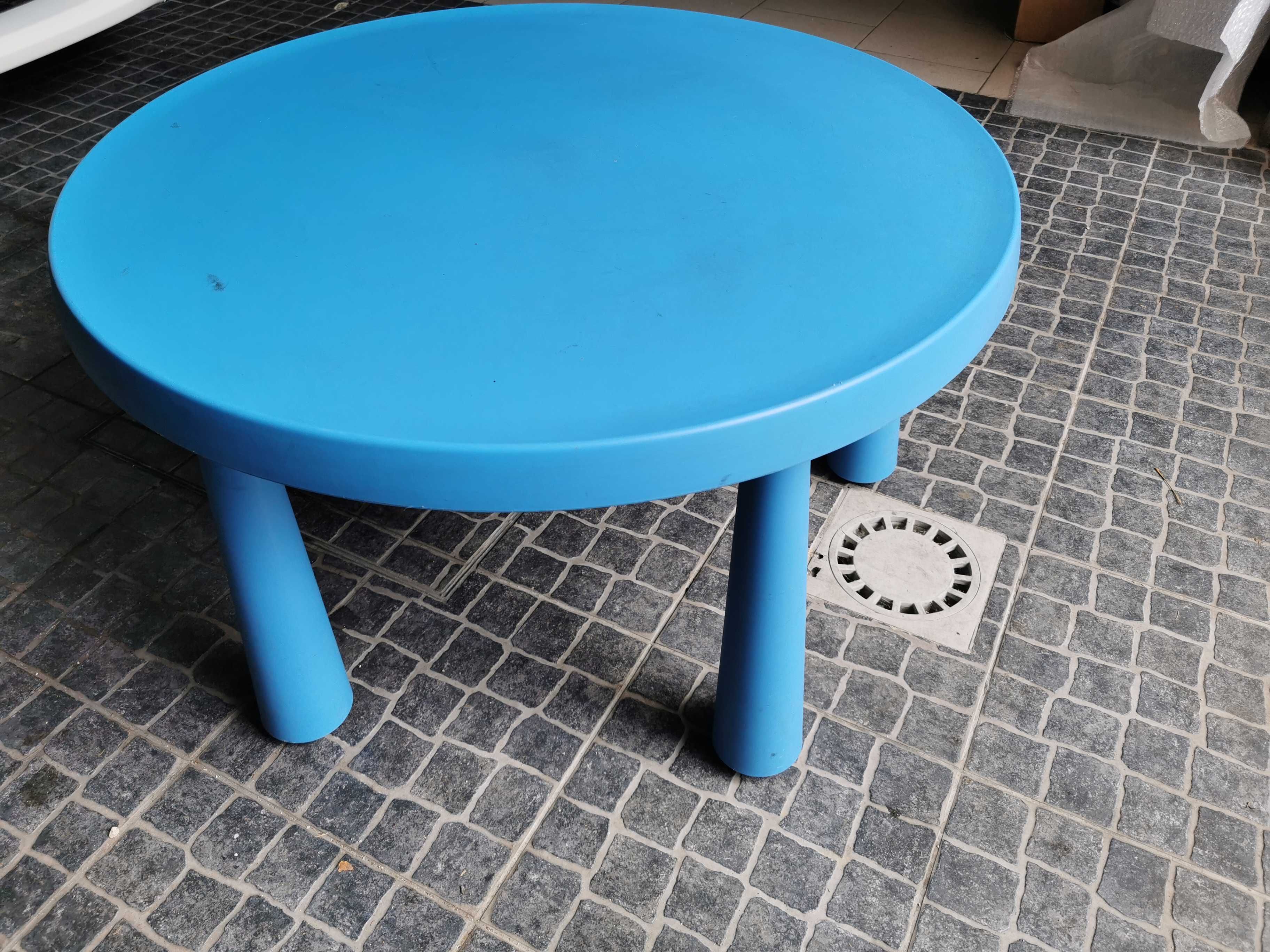 Mesa de criança com 86 cm diametro