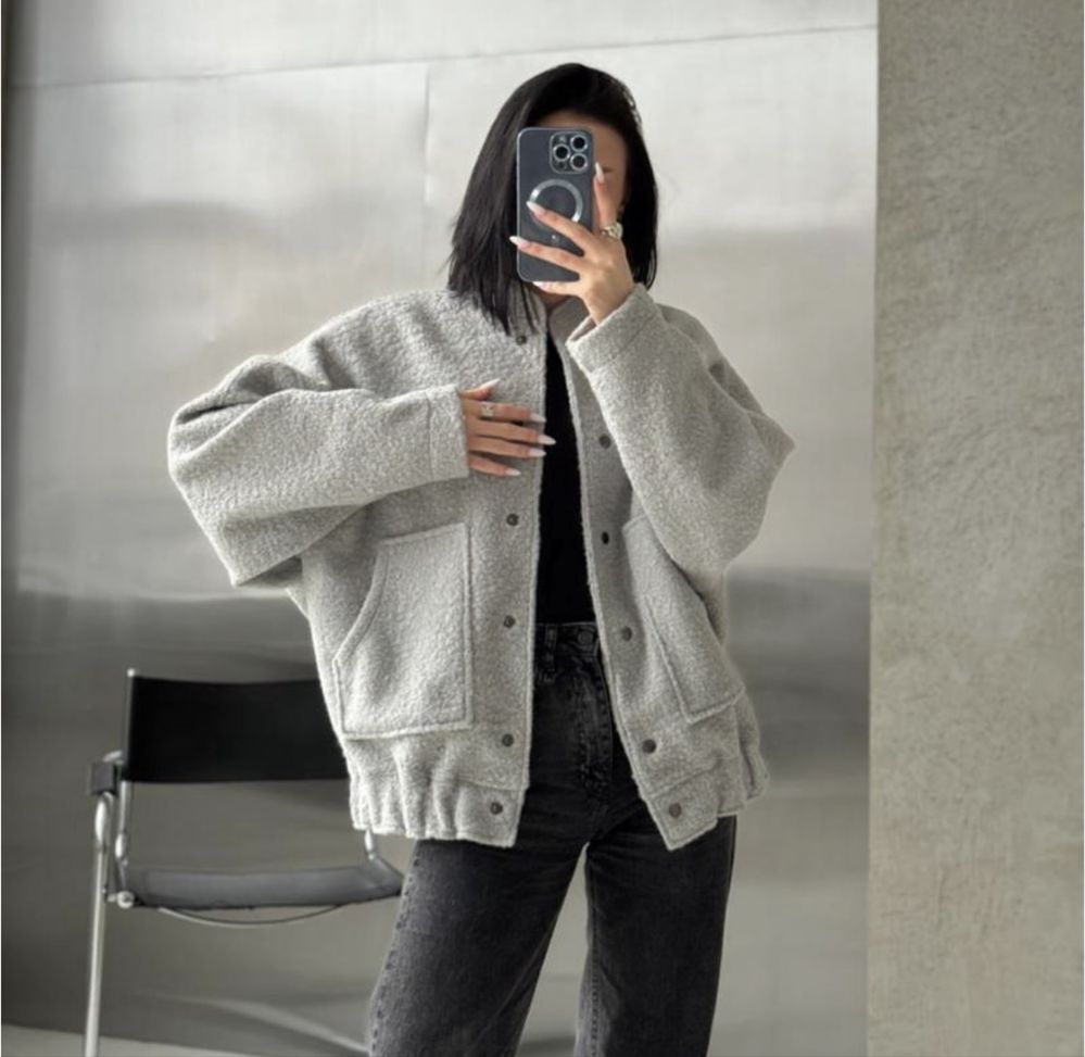 Бомбер в стилі zara