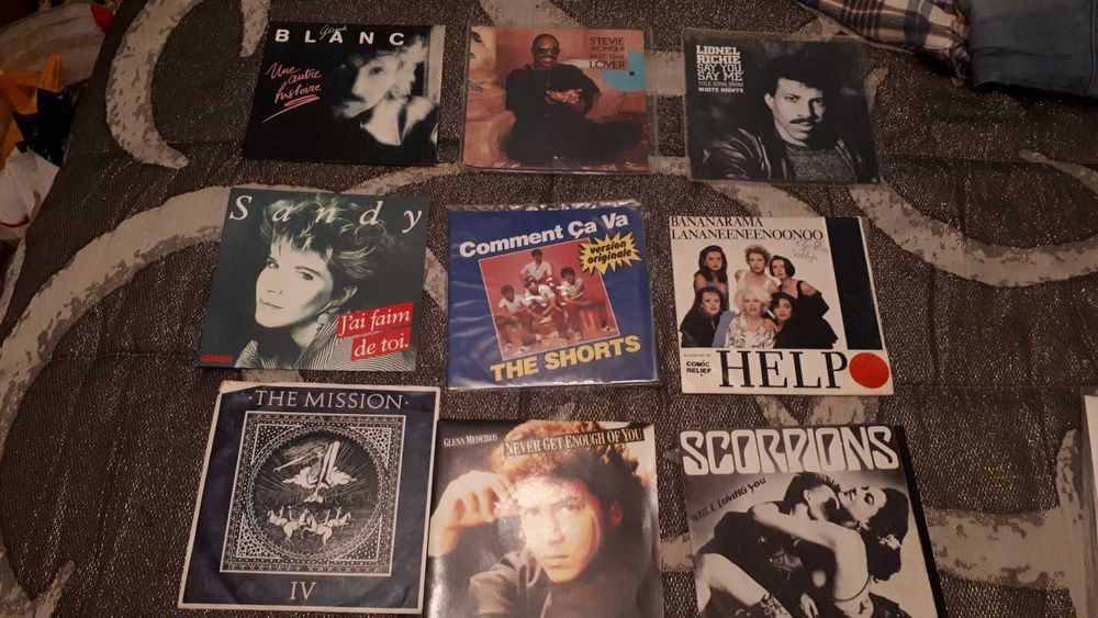 discos de vinil 45 + varios antigos 2