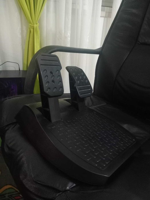 volante trustmaster T80