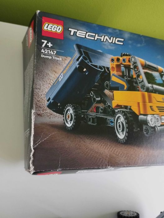 LEGO Technic Camião Basculante