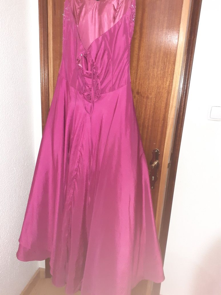 Vestido rosa choque cerimonia