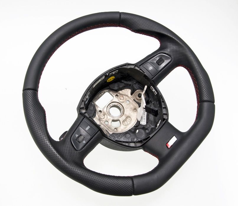 Kierownica SPORTOWA Audi A3 8P nowa skóra PFI
