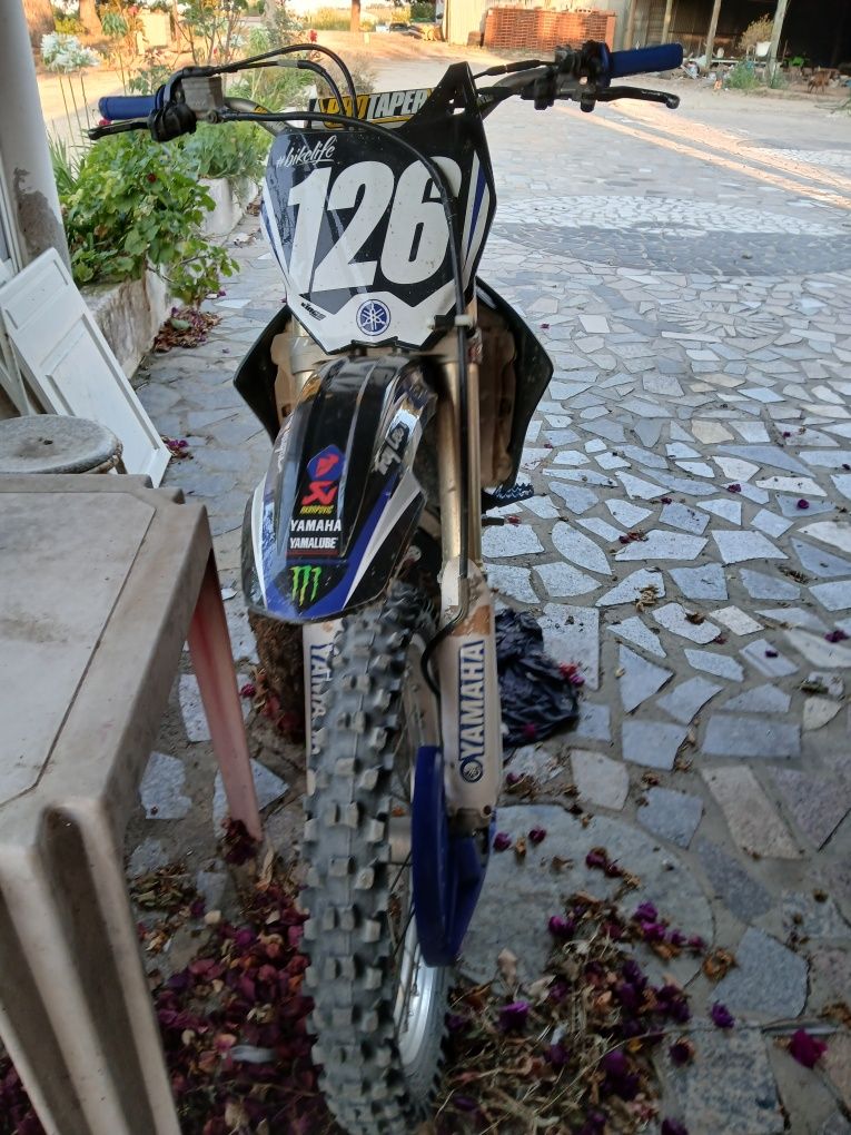 Yz 450 f segue para venda.