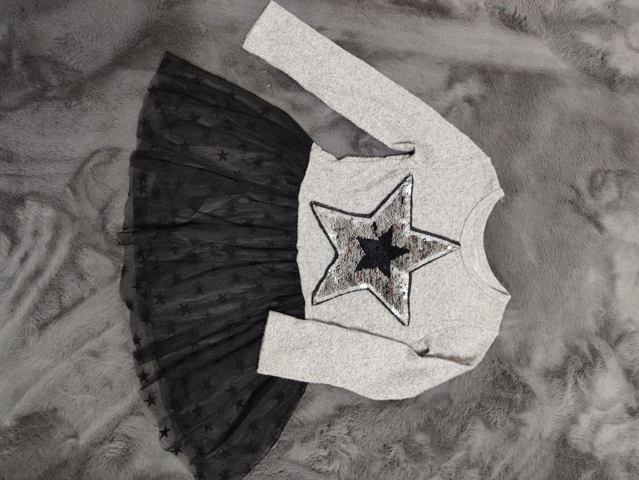 Sukienka sweterkowa gwiazdka