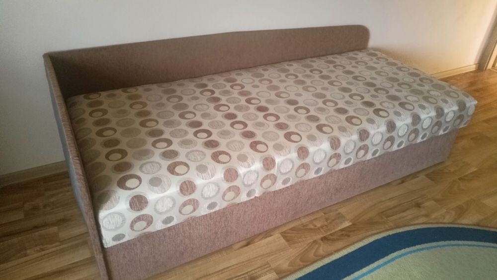 Tapczan jednoosobowy