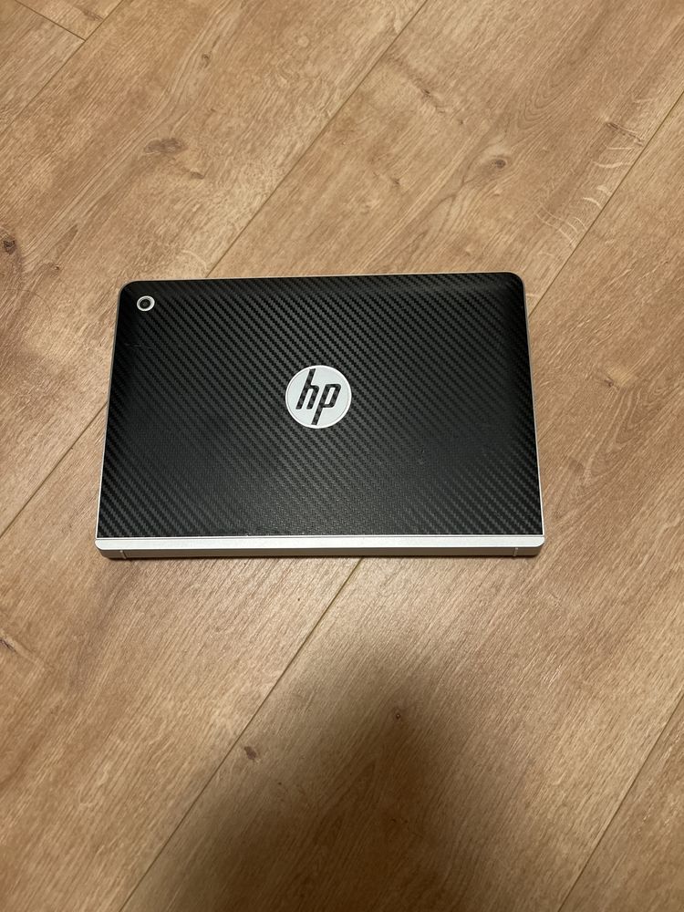 Portátil HP Híbrido com Teclado destacável, fica num tablet