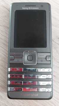Sony Ericsson K770i srebrny