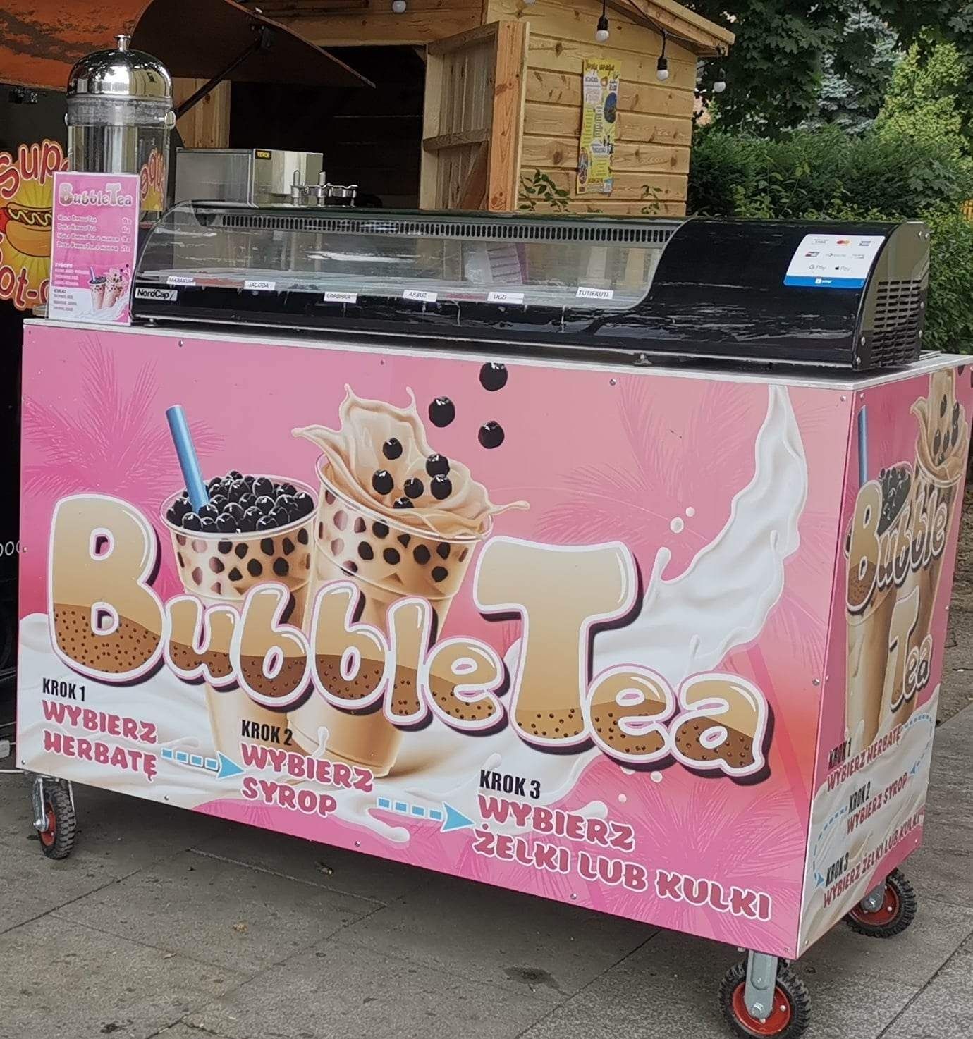 Wózek do BubbleTea - Gotowy Biznes z Sanepidem i Ekstra Wyposażeniem!