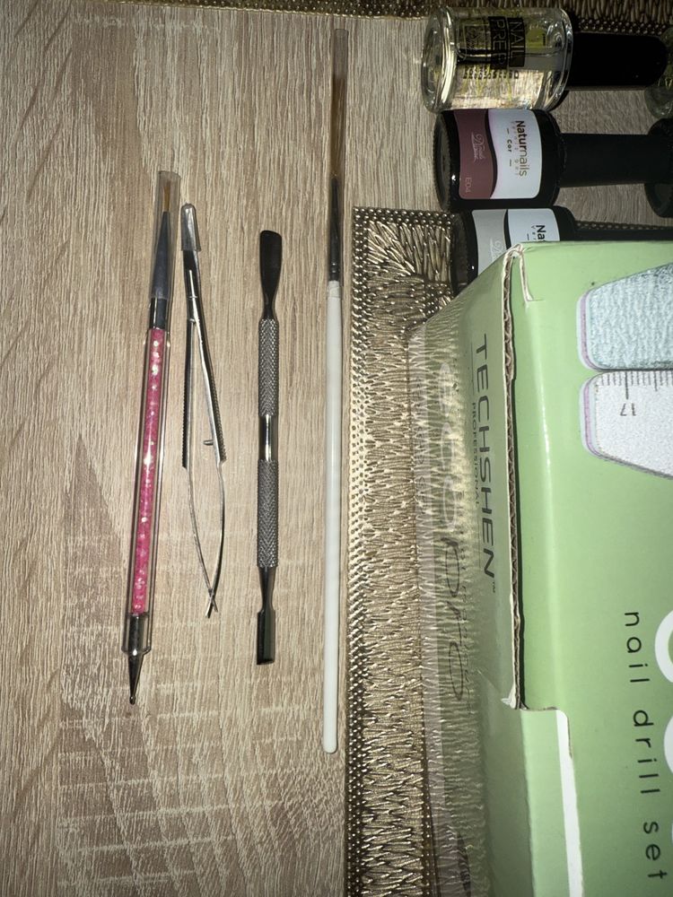 Kit de unhas bom estado