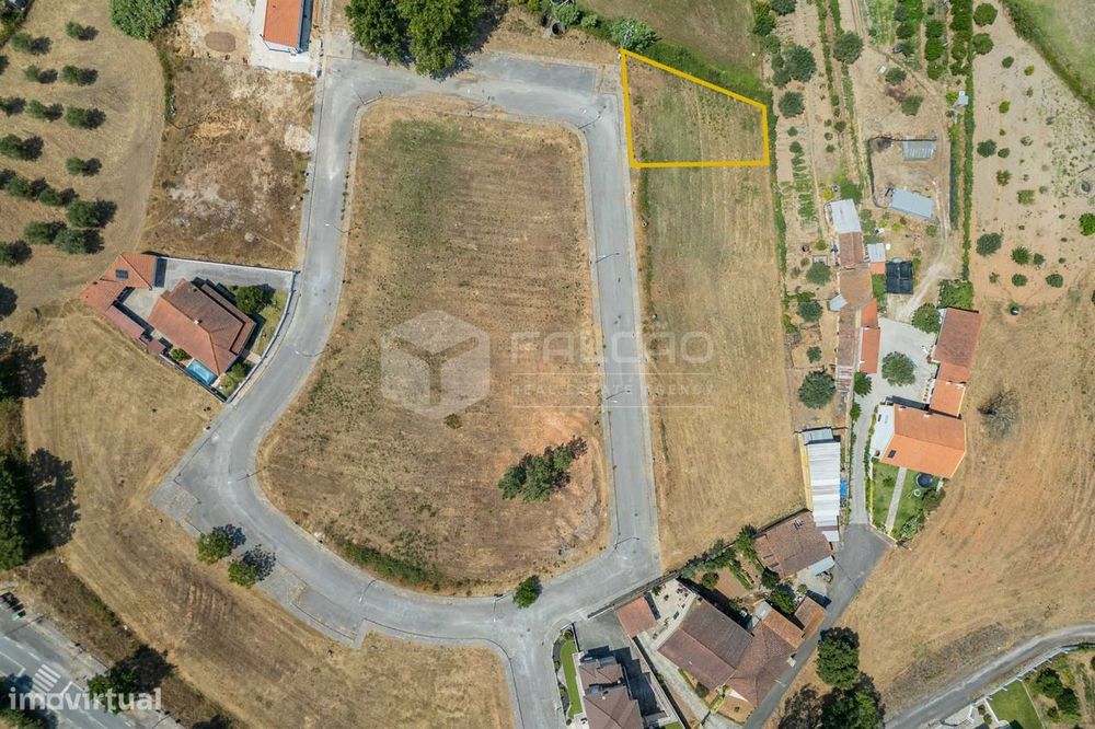 Lote de Terreno  Venda em Alcanede,Santarém