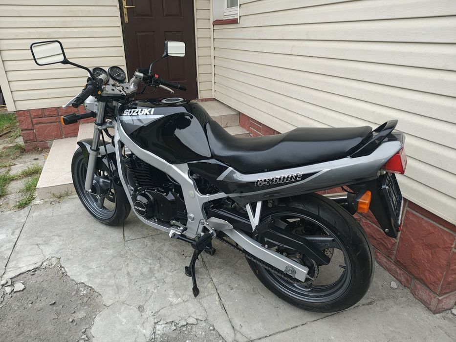 Suzuki GS 500 en CB xj kat. A 2