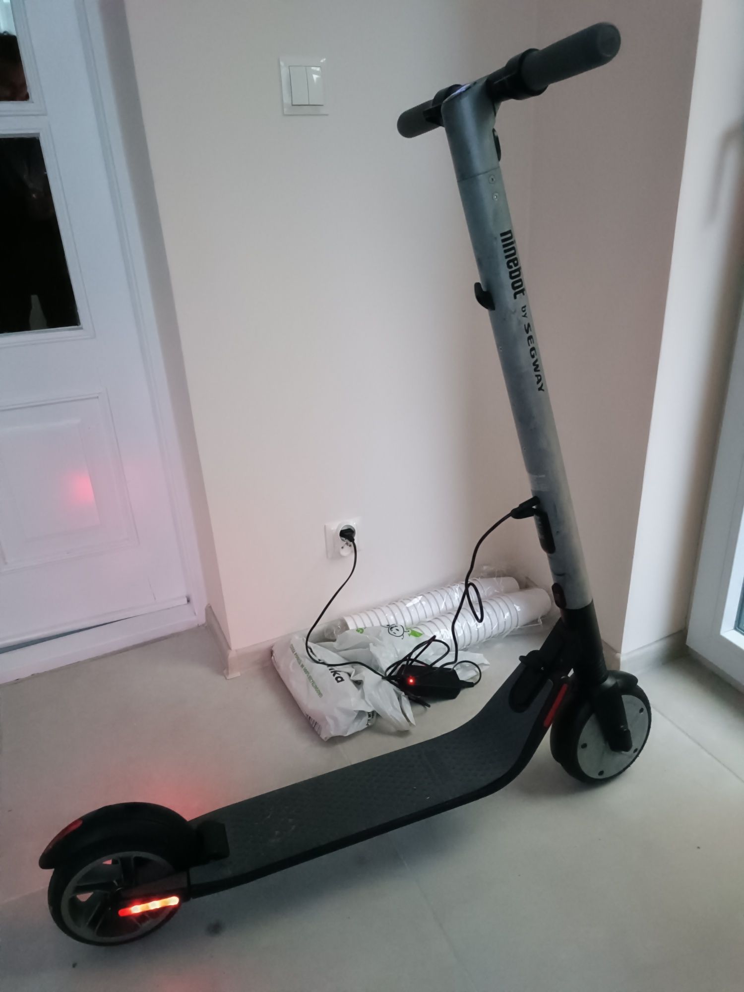 Segway ninebot es2 hulajnoga elektryczna