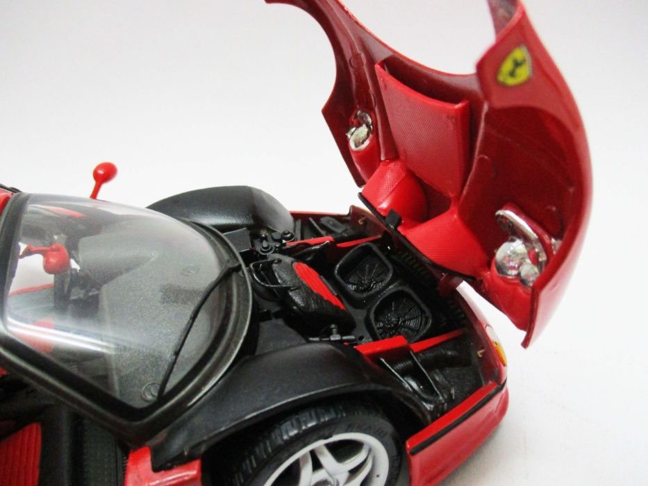 Miniatura Ferrari F 50