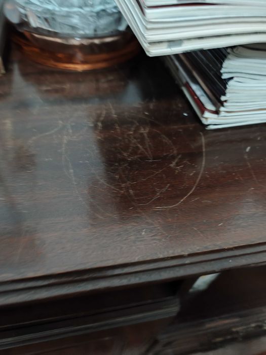 Móvel de apoio/sala