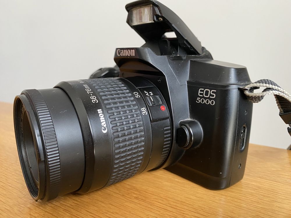 Aparat Canon EOS 5000