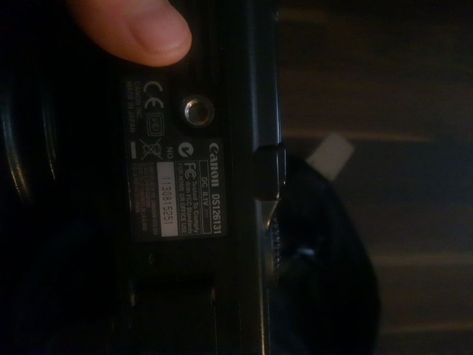 Фотоапарат Canon