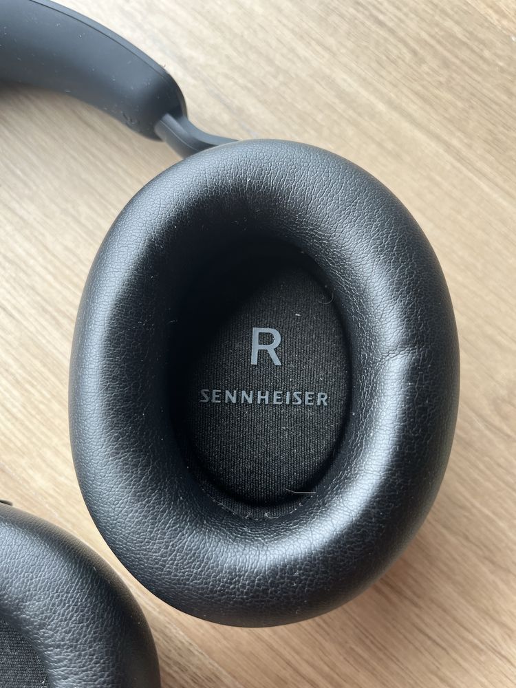 Sennheiser Accentum – świetne słuchawki, stan bardzo dobry
