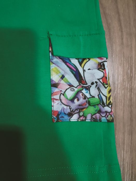 Calções Paw Patrol frescos - novos (6 anos)
São completament
T